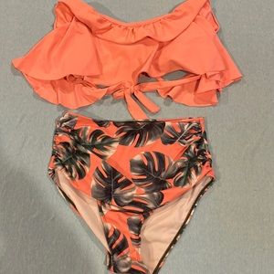 2 Piece Hawaiian Theme Bikini Never Worn Size- Adult Small